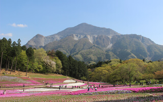 武甲山